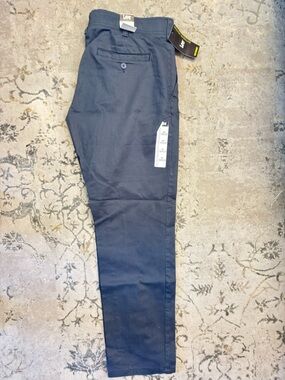 Lee Men's Dark Navy Straight Chinos